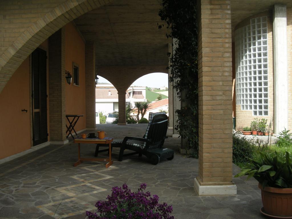 Bed And Breakfast San Martino Castignano Bagian luar foto