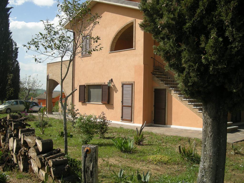 Bed And Breakfast San Martino Castignano Bagian luar foto
